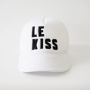 Trucker Hat Le Kiss