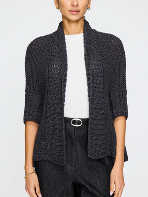 Fida Shrug