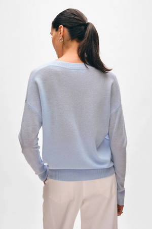 Cashmere Featherweight Vneck