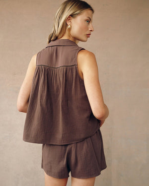 Sleeveless Ladder Trim Shirt