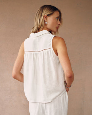 Sleeveless Ladder Trim Shirt
