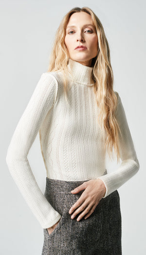 
            
                Load image into Gallery viewer, Knit Turtleneck
            
        